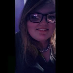 Meet your Posher, Britney